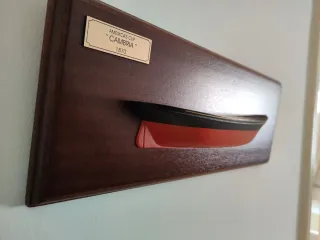 Medio casco de barco Cambria 1870