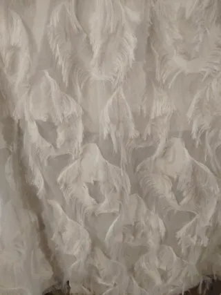 Camiseta y Falda Plumas