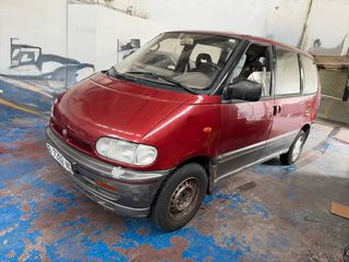 Nissan Serena 1992 (625900859)