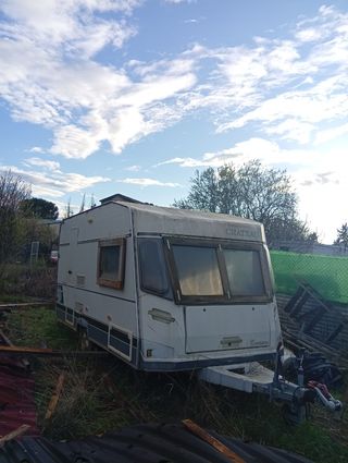 Caravana Chateau Cantara 400