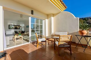 Piso en alquiler en Benahavís