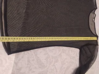Camiseta transparente negra manga larga