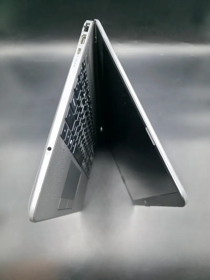 HP Ryzen 5 y 16 ram afbeelding 3
