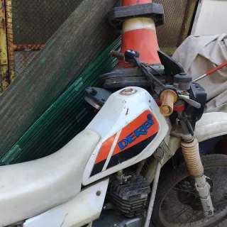 Derbi senda ,,,y moto ,,,ISO
