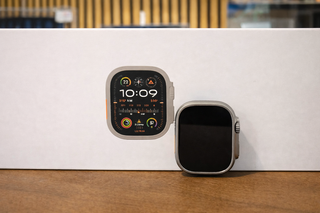APPLE WATCH ULTRA 2 49MM CEL TITANIUM 100% BATERÍA