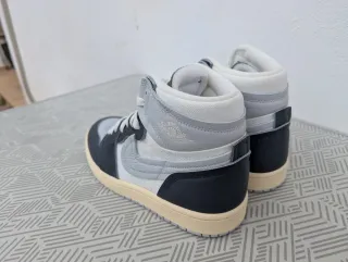 NIKE JORDAN 1 MM Talla 38,5