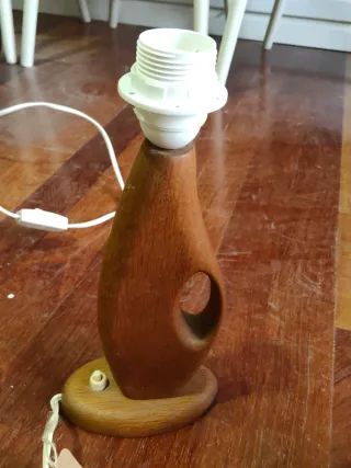 Lámpara teca nordica