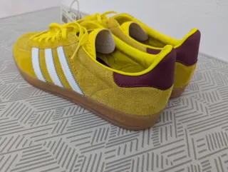 Adidas Gazelle Indoor W  T-44 2/3 y T-45 1/3