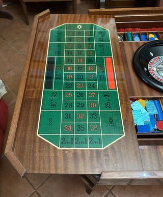 Tavolo da gioco multifunzionale in legno vintage