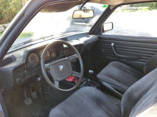 BMW E21 1985