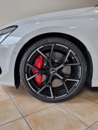 Audi RS3 13.000km. Garantía Audi.