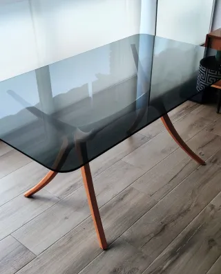 Cristal ahumado mesa comedor