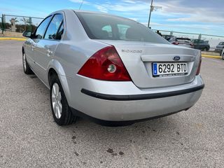 Ford Mondeo 2002