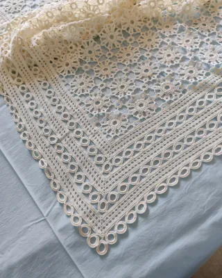 Copriletto uncinetto fatto a mano