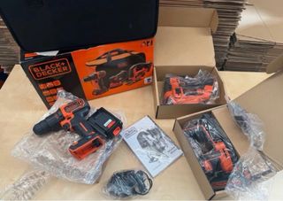 Kit Black+Decker 18V 2 Baterias 2AH 18V3 Máquinas