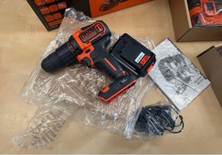 Kit Black+Decker 18V 2 Baterias 2AH 18V3 Máquinas