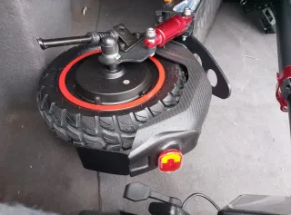 Patinete Eléctrico con Amortiguador