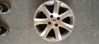 Llantas Peugeot207  2007 (4 unidades)