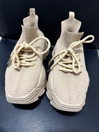Deportivas beige talla 37