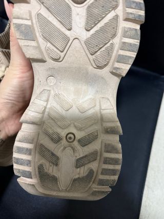 Deportivas beige talla 37