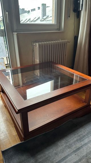6 Muebles de salón y comedor de madera + 2 sofás