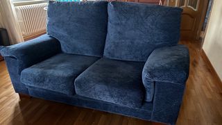 6 Muebles de salón y comedor de madera + 2 sofás