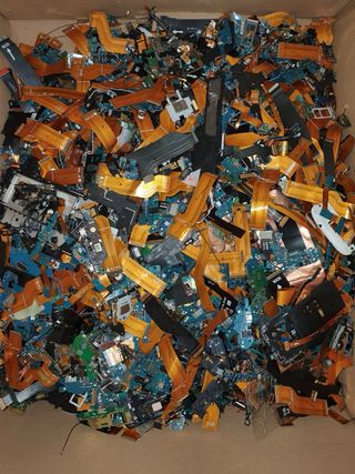 Se compra pantallas rotas de Samsung y IPhone