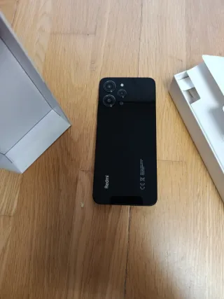 Xiaomi Redmi 12