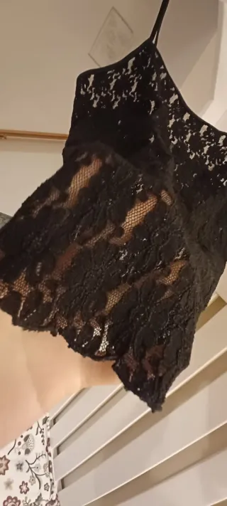 Top intimo pizzo nero