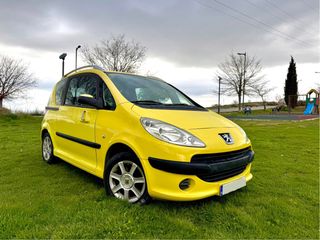 Peugeot 1007 2006