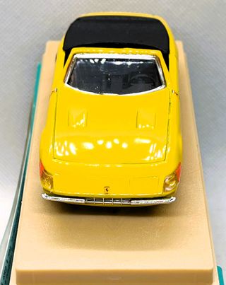 RIO 1/43 FERRARI 365 GTS/4 DAYTONA SPYDER 1974,