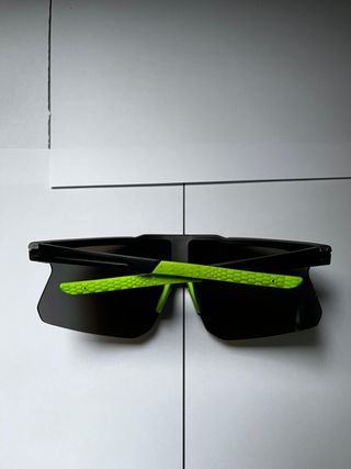 Gafas deportivas de sol nuevas