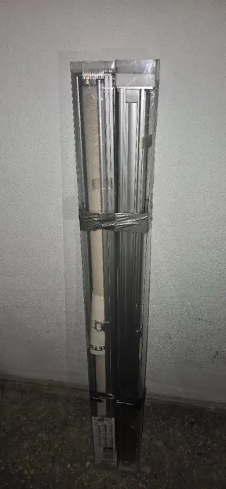 Estor opaco TRETUR IKEA blanco 123.4x195 cm