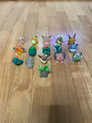 Pokémon Bandai Finger Puppets Vintage