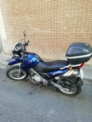 BMW F650GS 650cc Moto Aventura