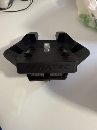 Fanatec Gran Turismo DD Pro Volante y Pedales