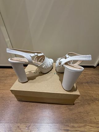 Sandalias Unisa Blancas Tacón Plataforma