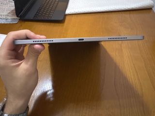 iPad Air M2 13" – 128 GB