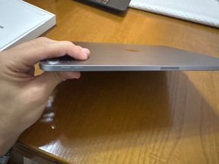 iPad Air M2 13" – 128 GB