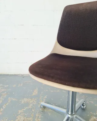 Silla estilo Charles & Ray Eames. Vintage, 70s.