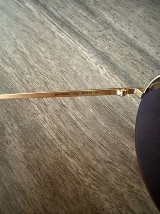 Gafas de sol mujosh eyewear doradas