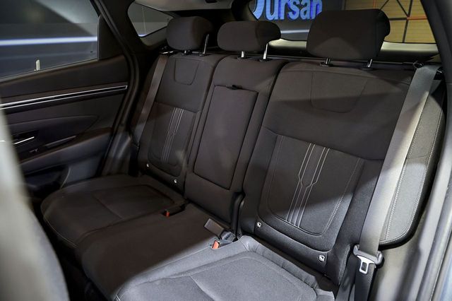 Hyundai Tucson   1.6 TGDI PHEV 195kW Maxx Auto 4X4