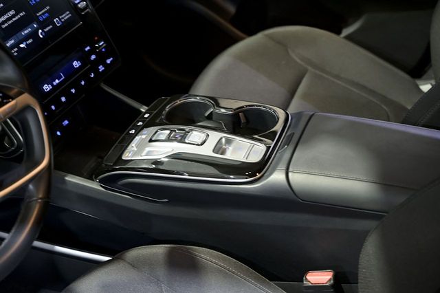 Hyundai Tucson   1.6 TGDI PHEV 195kW Maxx Auto 4X4