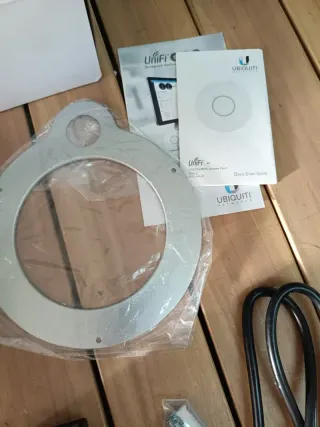 Ubiquiti UAP-LR Networks Enterprise AP-LR UniFi