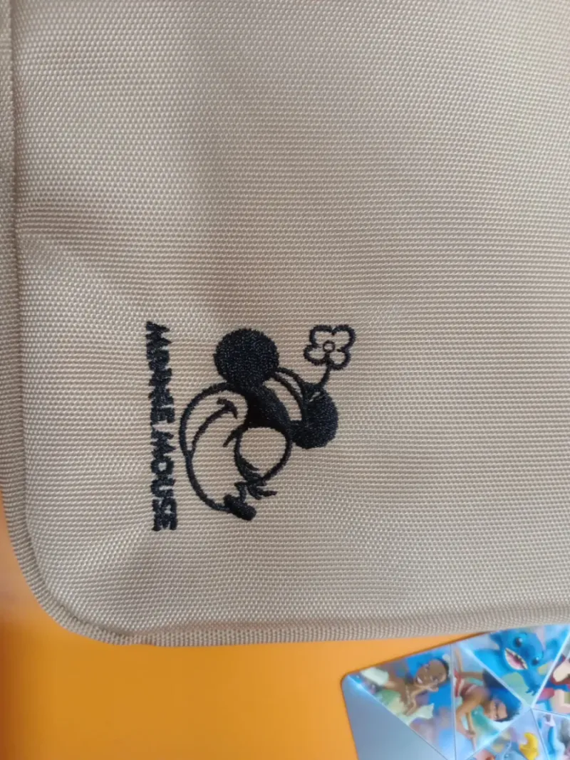 Funda iPad Disney 100 Minnie Mouse afbeelding 2