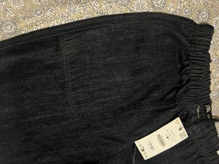 Pantalón vaquero Zara azul