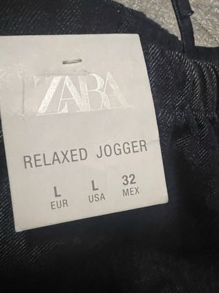 Pantalón vaquero Zara azul