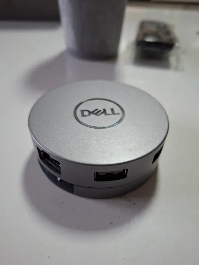 Adaptador Dell USB-C Hub