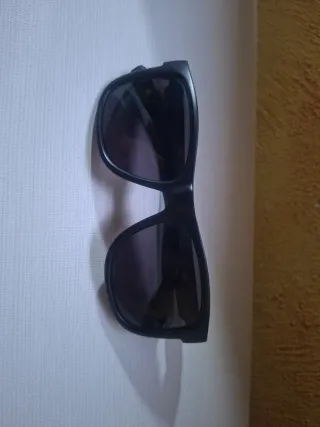 Occhiali da sole neri