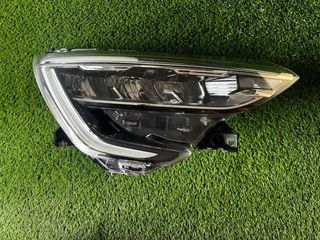 Faro delantero derecho Renault Arkana .